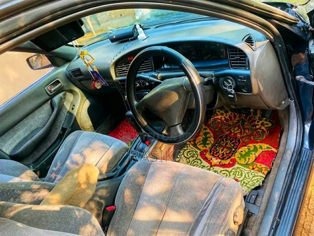 Toyota Camry 1991 Car (Used)