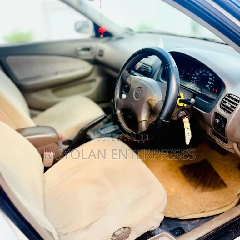 Nissan Sunny 2001 Car (Used)