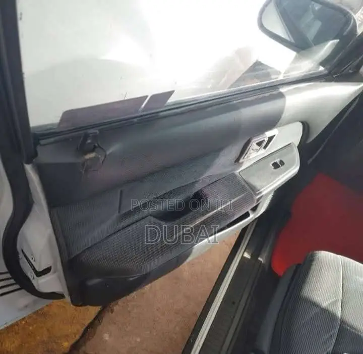 Nissan Bluebird 1990 Car (Used)