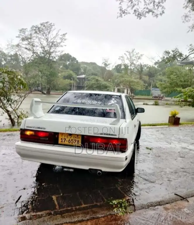Nissan Bluebird 1990 Car (Used)