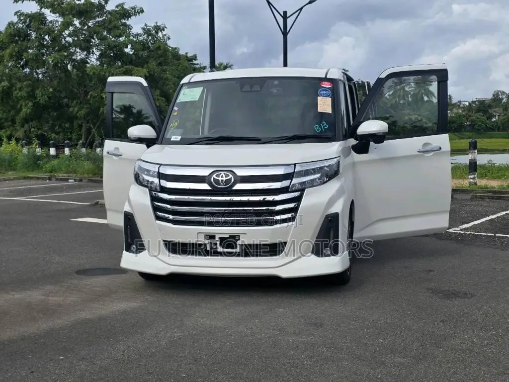 Toyota Roomy Custom GT 2025 Car Unregistered (Recondition)