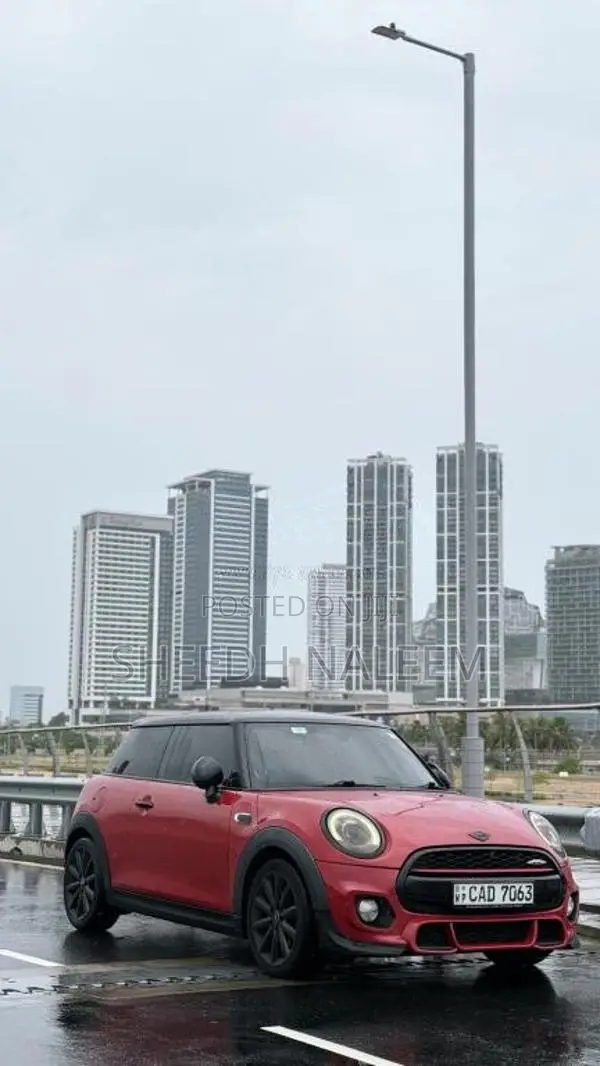 Mini Cooper 2015 Car (Used)