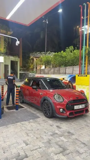 Mini Cooper 2015 Car (Used)