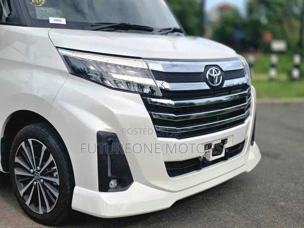 Toyota Roomy Custom GT 2025 Car Unregistered (Recondition)
