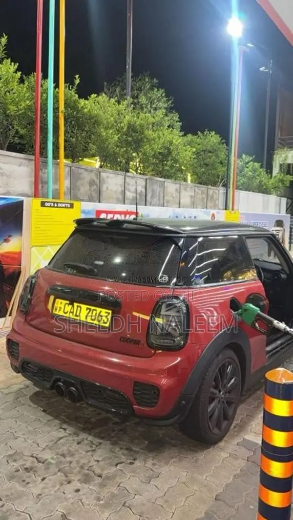 Mini Cooper 2015 Car (Used)
