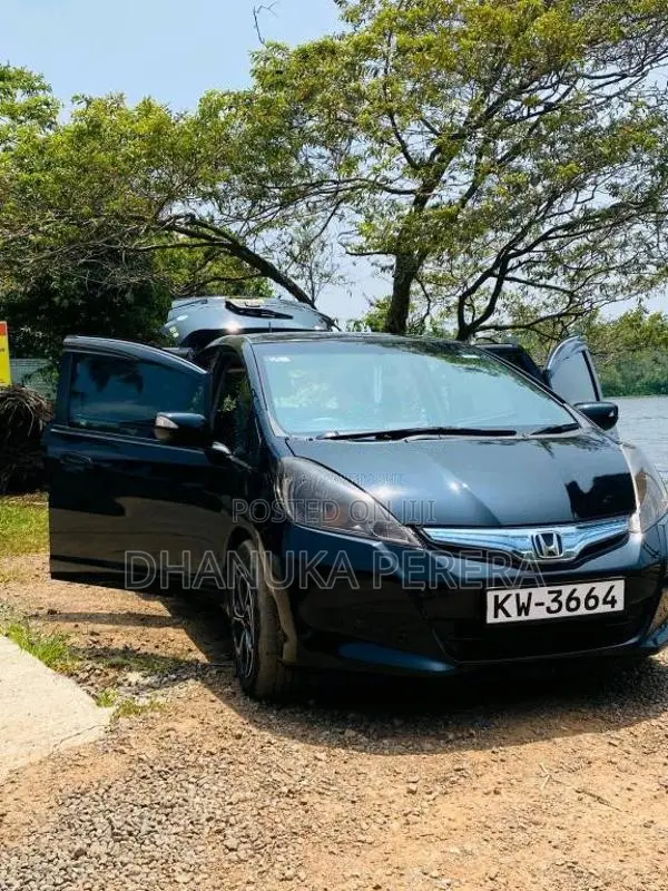Honda Fit 2011 Car (Used)