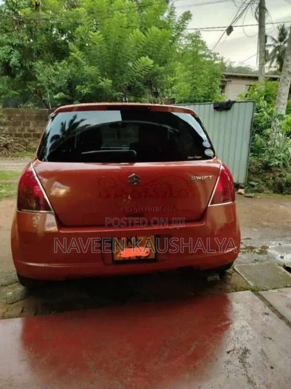 Suzuki Swift 2006 Car (Used)