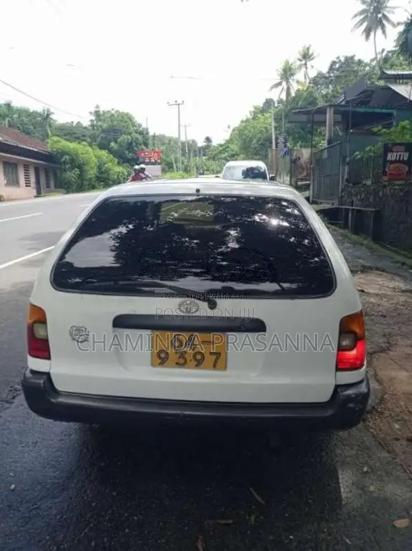 Toyota Corolla Elephant Back CE102 1992 Car (Used)