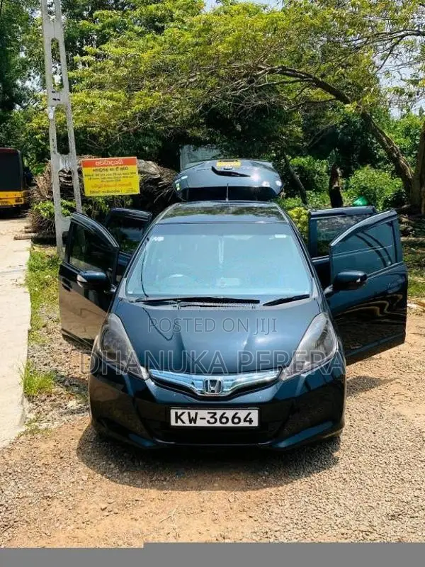 Honda Fit 2011 Car (Used)