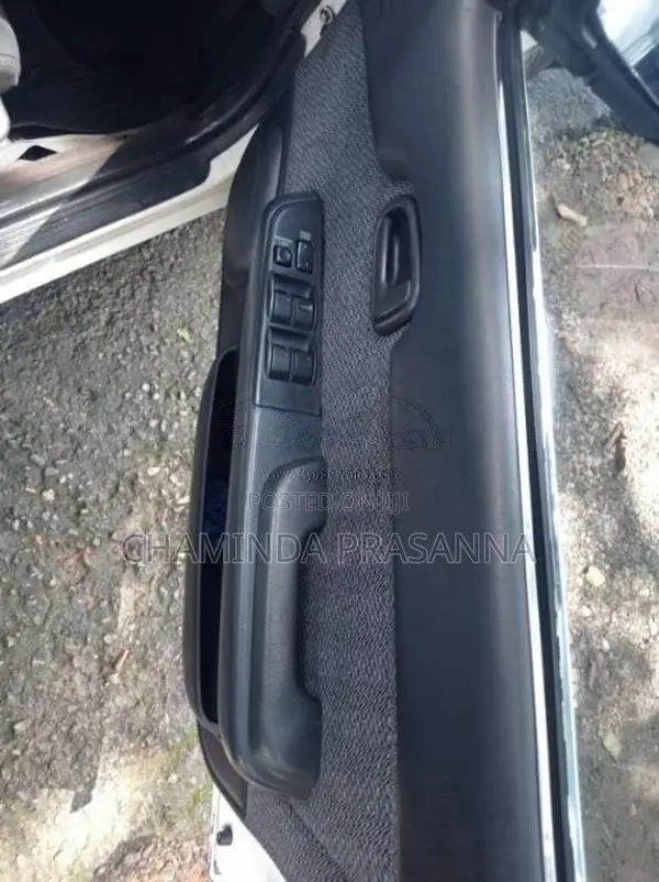 Toyota Corolla Elephant Back CE102 1992 Car (Used)