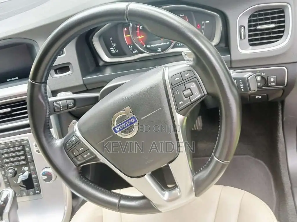 Volvo S60 T6 AWD SUPERCHARGED TURBOCHARGED 2016 Car (Used)