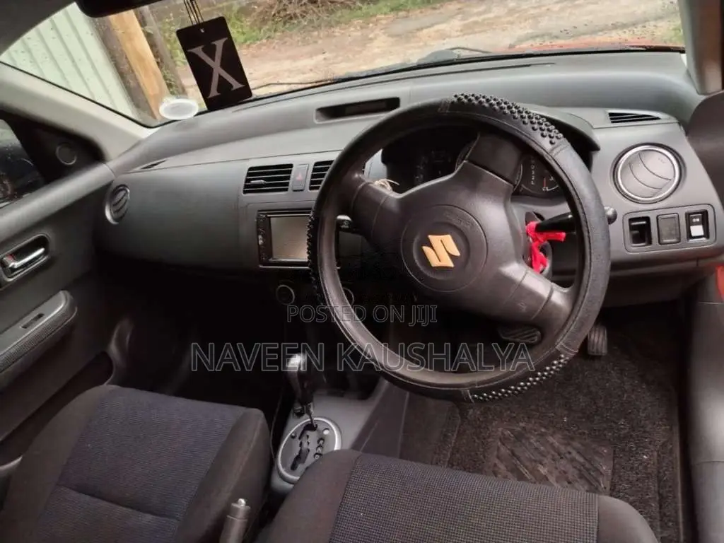 Suzuki Swift 2006 Car (Used)