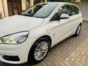 BMW 225xe 2017 Car (Used)