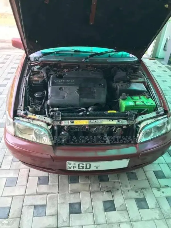 Volvo S40 2000 Car (Used)