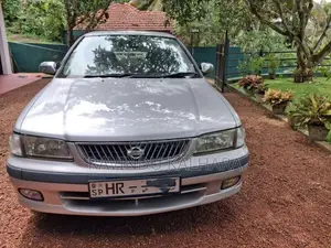 Nissan FB15 EX Saloon 2000 Car (Used)