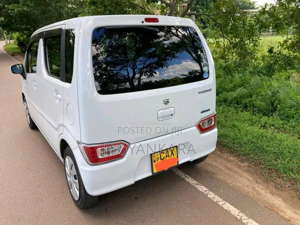 Suzuki Wagon R FX 2017 Car (Used)