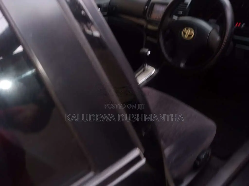 Toyota Allion NZT240 2004 Car (Used)