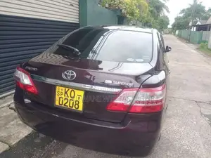 Toyota Premio 2012 Car (Used)