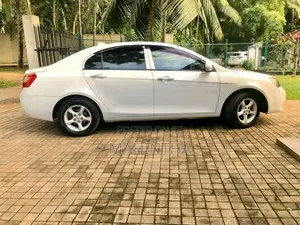 Micro Emgrand 2015 Car (Used)