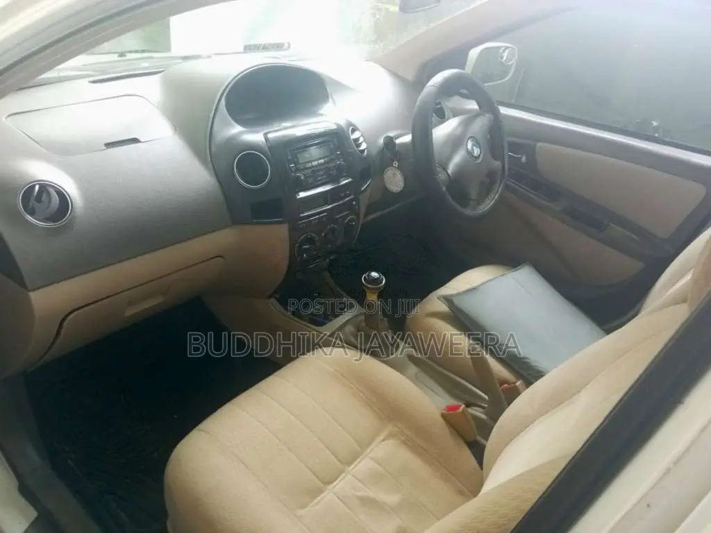 Micro MX7 2013 Car (Used)