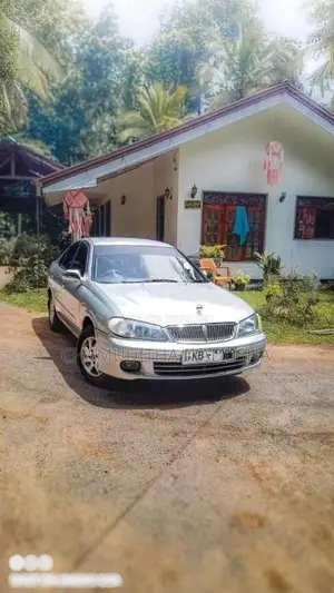 Nissan N16 2006 Car (Used)