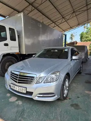 Mercedes-Benz E200 2011 Car (Used)