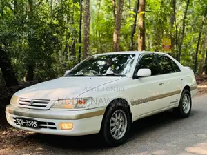 Toyota Corona 1996 Car (Used)