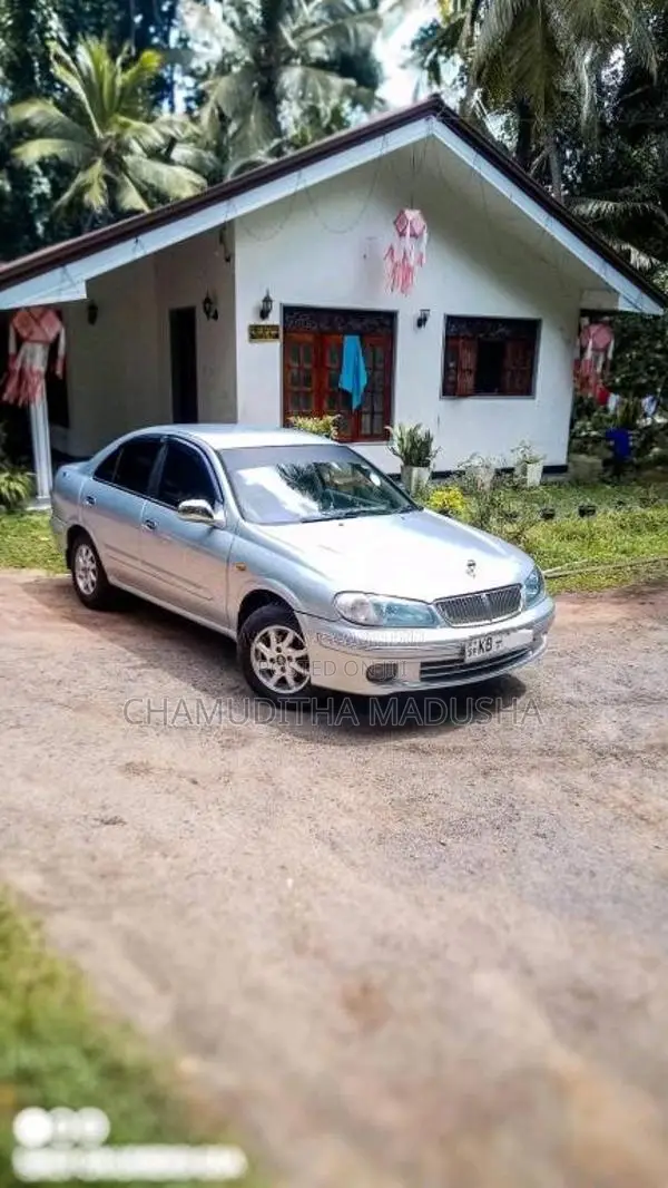 Nissan N16 2006 Car (Used)