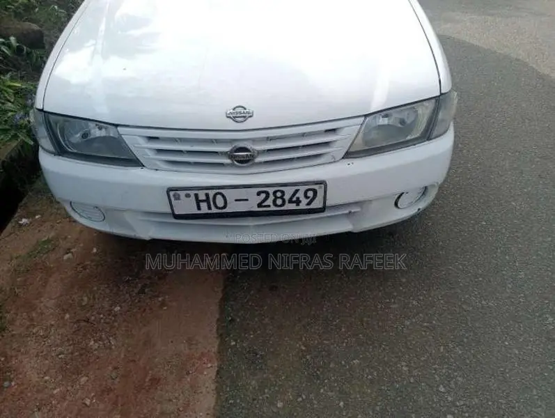 Nissan Y11 2000 Car (Used)