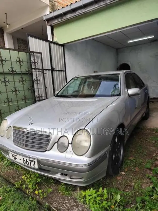 Mercedes-Benz E240 2000 Car (Used)