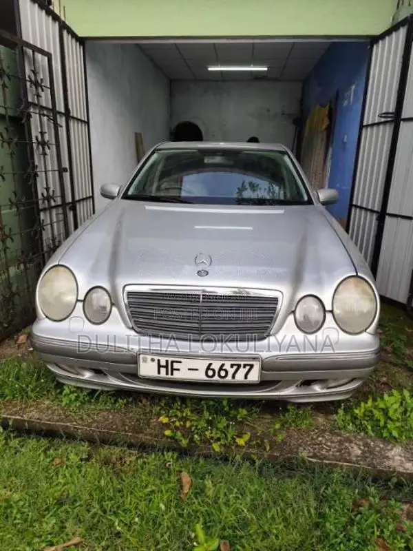 Mercedes-Benz E240 2000 Car (Used)