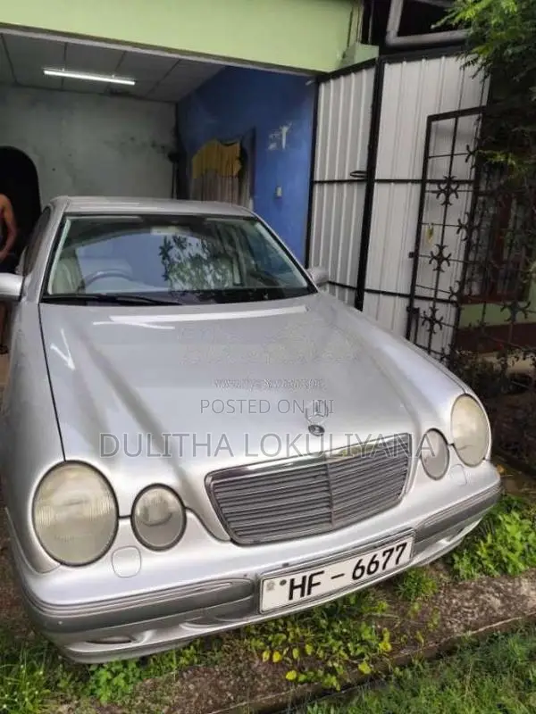 Mercedes-Benz E240 2000 Car (Used)