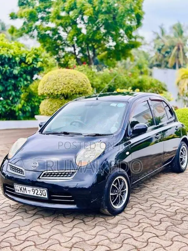 Nissan March 2010 Car (Used)