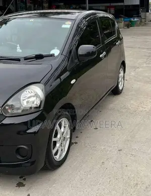Toyota Pixis 2016 Car (Used)