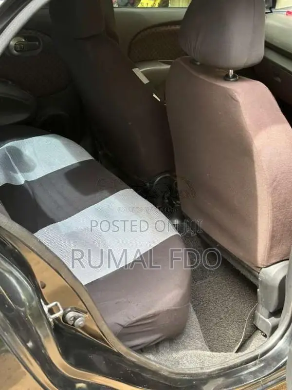 Nissan March 2010 Car (Used)