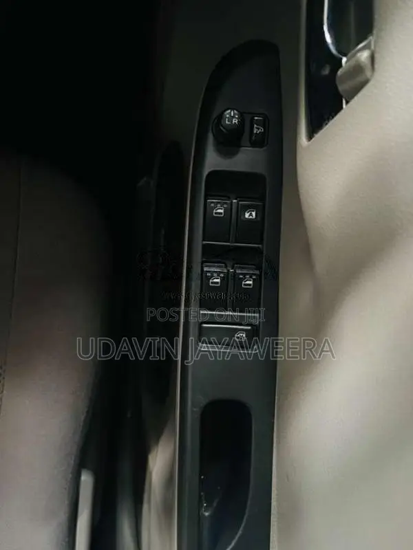 Toyota Pixis 2016 Car (Used)