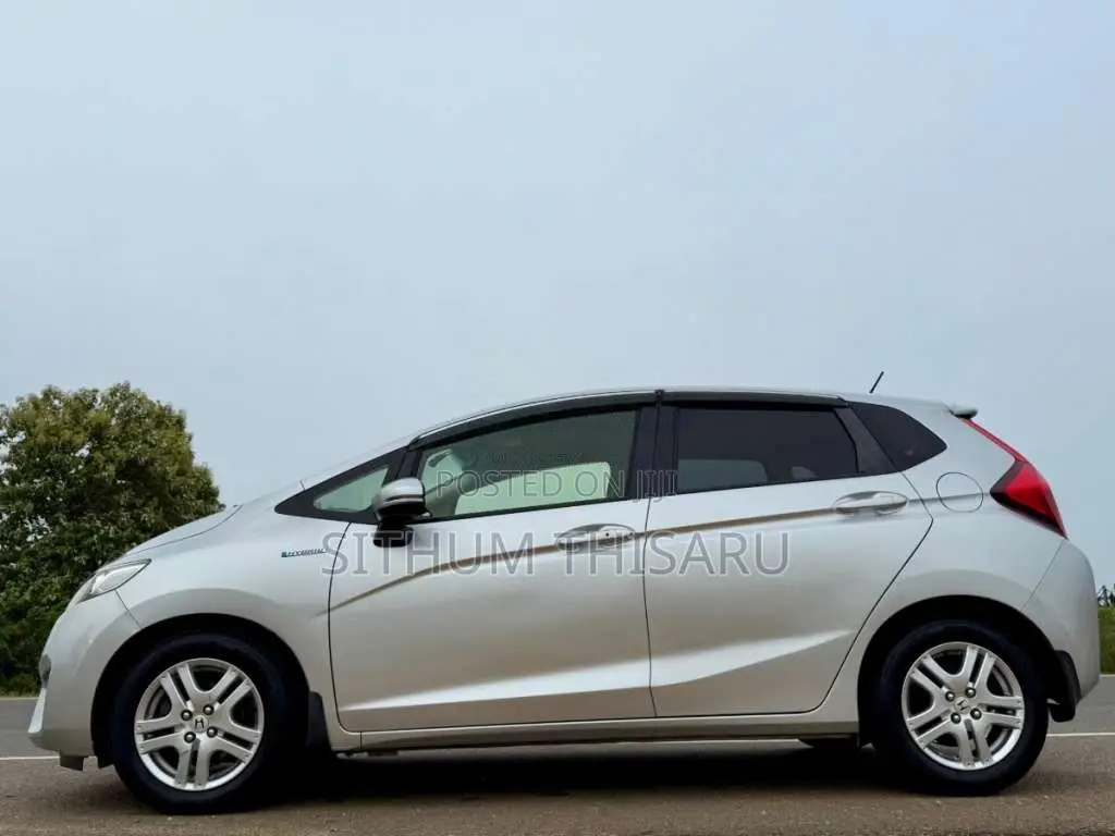 Honda Fit 2014 Car (Used)