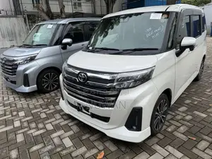 Toyota Roomy Custom GT 2023 Car Unregistered (Recondition)