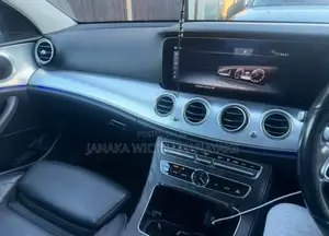 Mercedes-Benz E350e 2017 Car (Used)