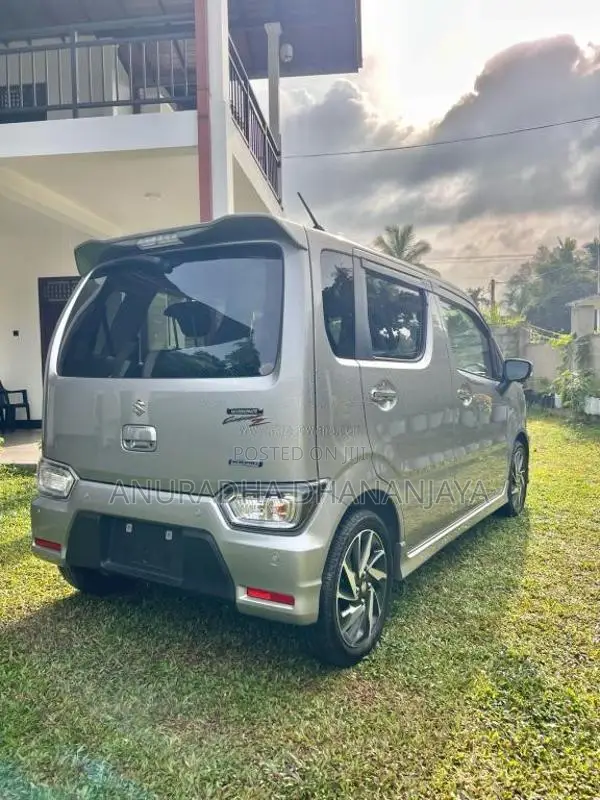 Suzuki Wagon R Custom Z 2024 Car Unregistered (Recondition)
