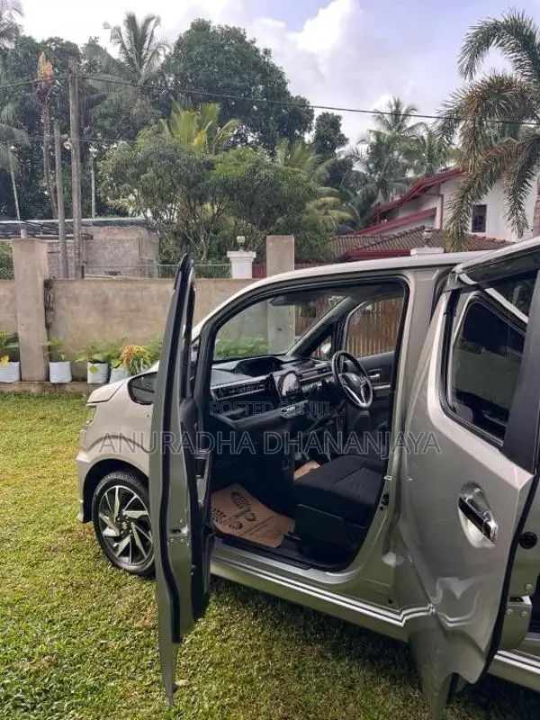 Suzuki Wagon R Custom Z 2024 Car Unregistered (Recondition)