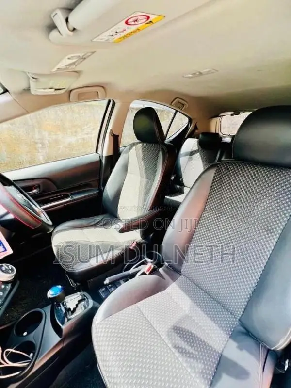 Toyota Aqua X Urban 2015 Car (Used)