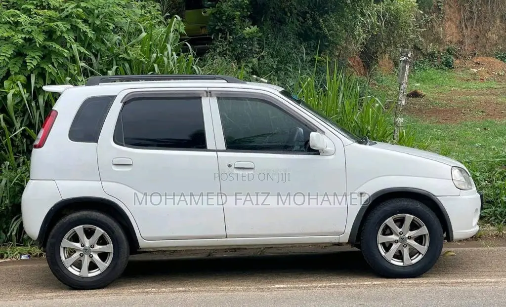 Suzuki Swift 2005 Car (Used)