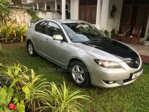Mazda Axela 2004 Car (Used)