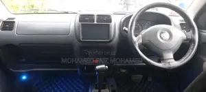 Suzuki Swift 2005 Car (Used)