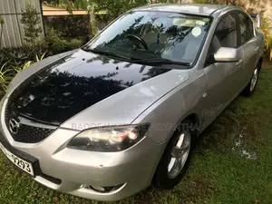 Mazda Axela 2004 Car (Used)