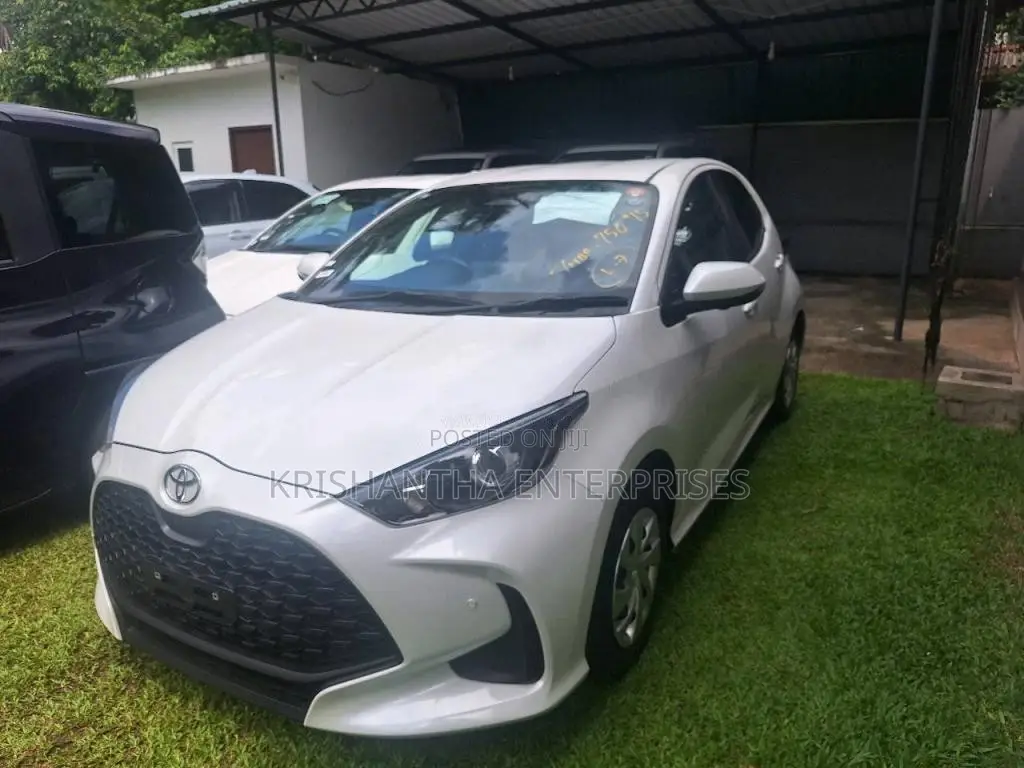 Toyota Yaris G 2024 Car Unregistered (Recondition)