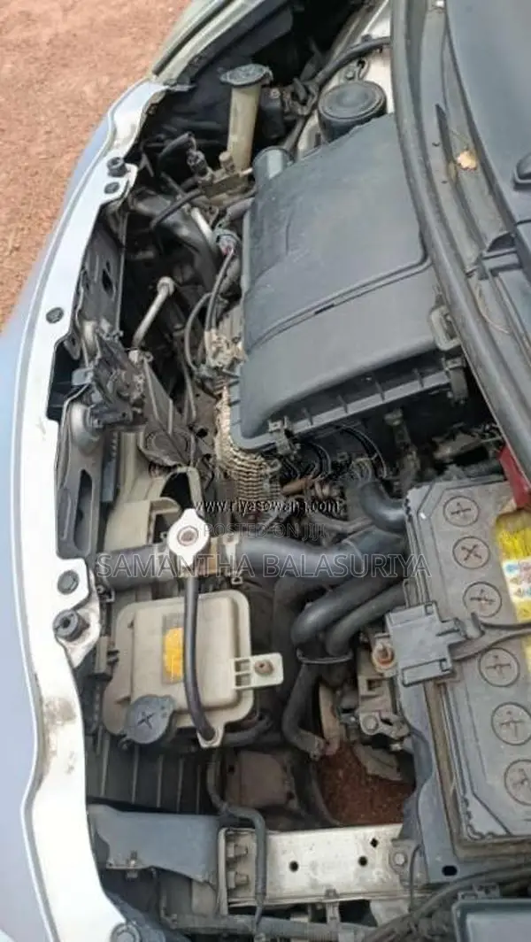 Toyota Vitz 2007 Car (Used)