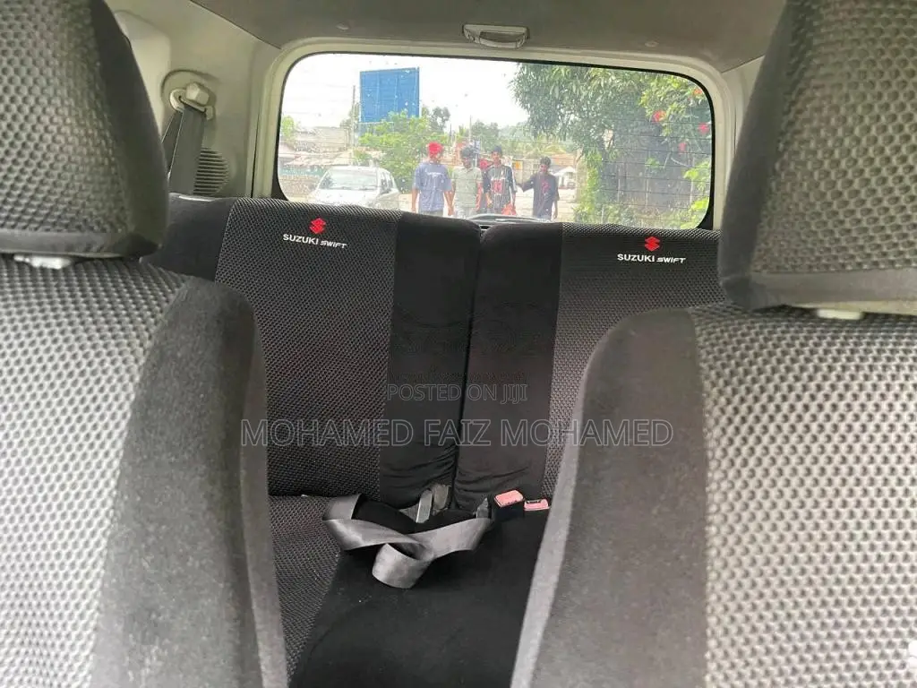 Suzuki Swift 2005 Car (Used)