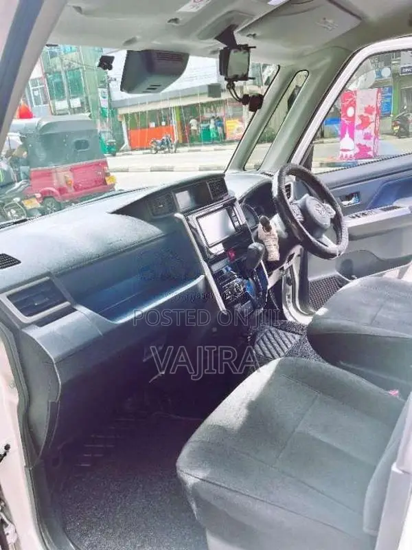 Toyota ROOMY CUSTOM GT 2023 Car (Used)